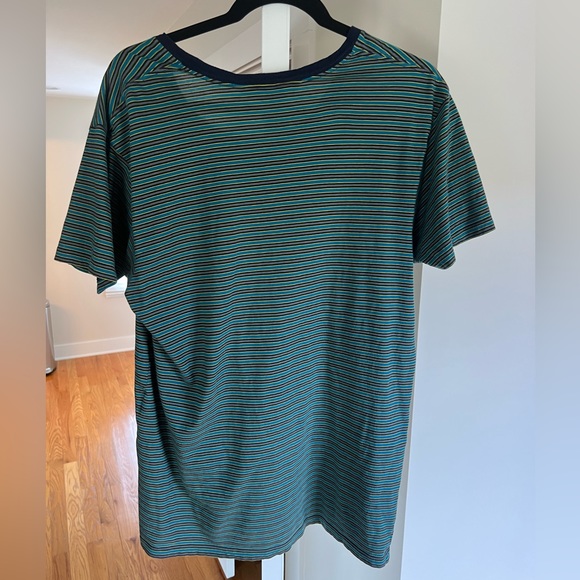 MARC by MarcJacobs Size Medium Worn. Green short sleeve tee shirt - Picture 3 of 3